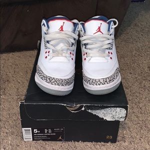 Jordan retro 3 true blue